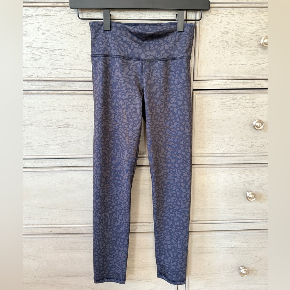 Old Navy Girls Elevate Leggings - Size M